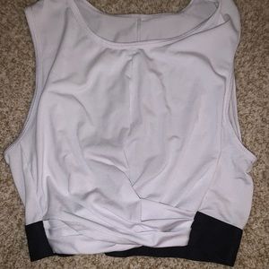 fabletics twist crop tank